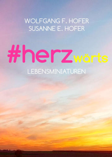 #herzwärts ist das erste gemeinsame Buch mit meiner Frau Susanne. Sie hat zu meinen Texten wunderschöne Bilder, aber auch eigene Gedichte, beigetragen. Das Buch ist unser Herzensprojekt. Die erste Auflage beinhaltet 2 Postkarten.